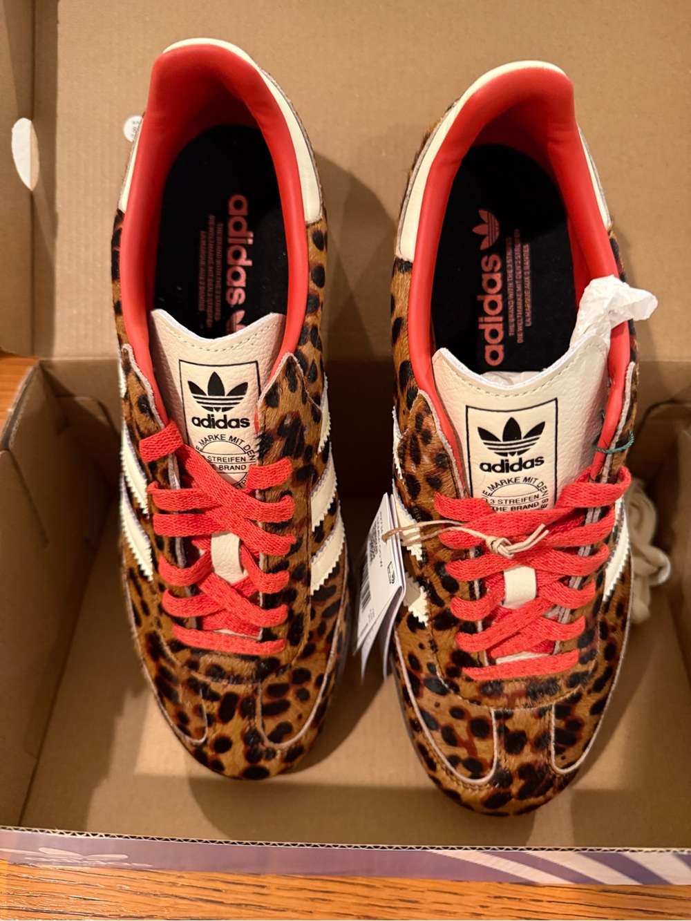 adidas Samba Women’s Leopard Print Three-Stripe Sneakers with Red and White Lace - Picture 3 of 7